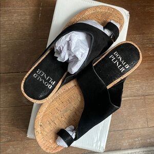 Donald J. Pliner Black Women's Sandals